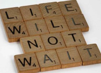 10 Strategies to Overcome Procrastination - Featured Image